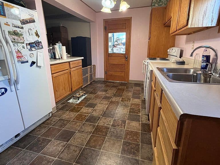1312 Willow St photo 3
