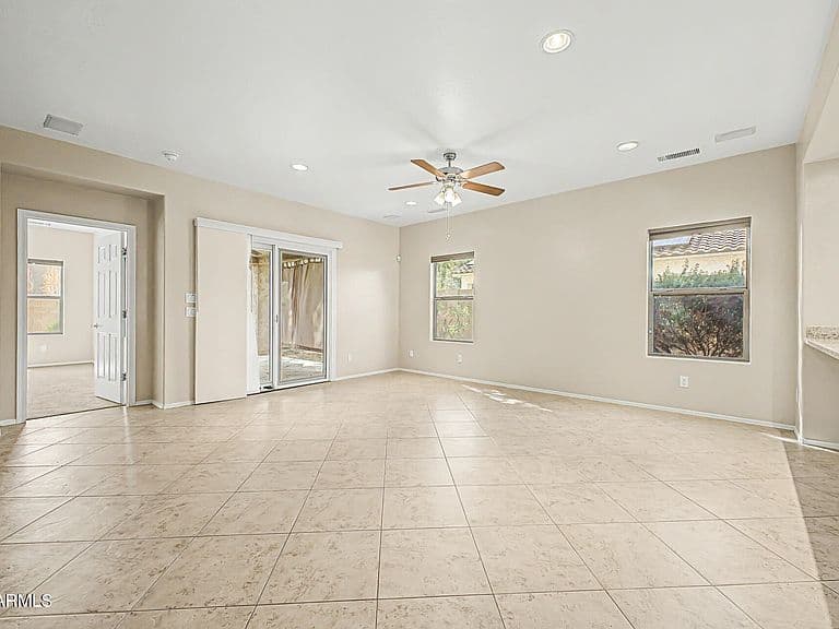 18251 W TOWNLEY Avenue photo 3