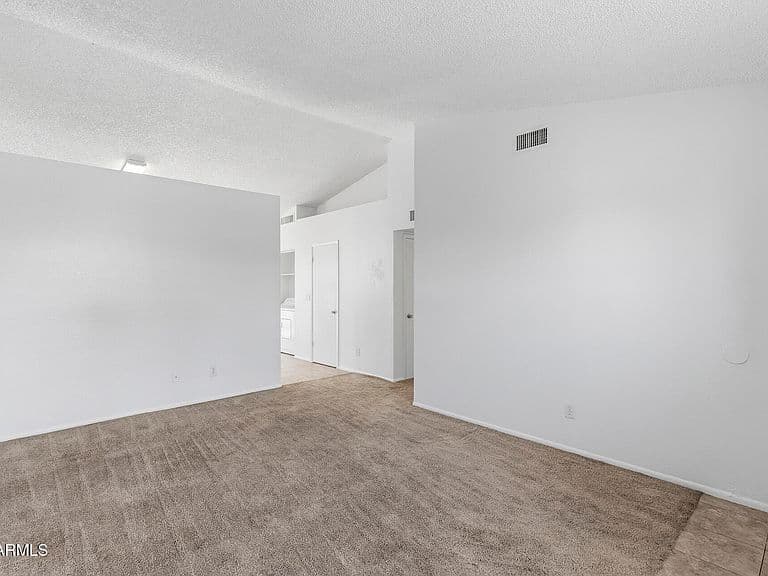8520 W PALM Lane #1039 photo 5