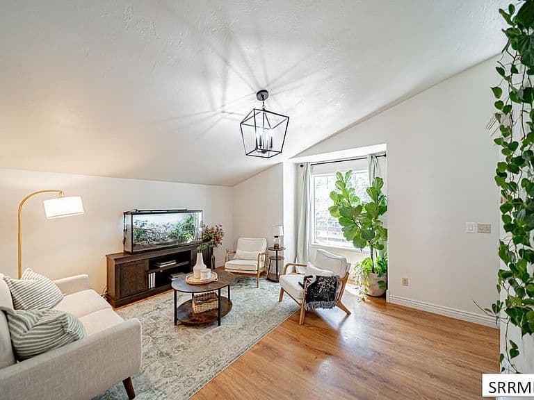 3126 S 2810 W photo 5