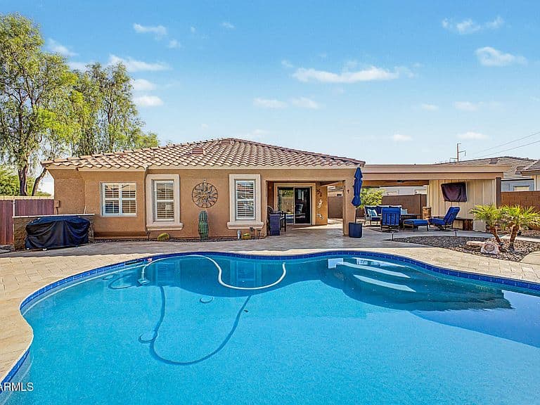 2836 E JJ RANCH Road photo 3