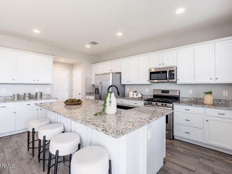 12270 W DESERT SUN Lane photo 3