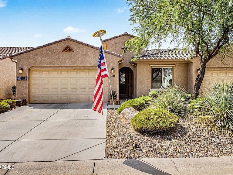 4541 W HANNA Drive photo 1