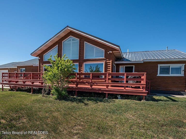40 N James Ln photo 5