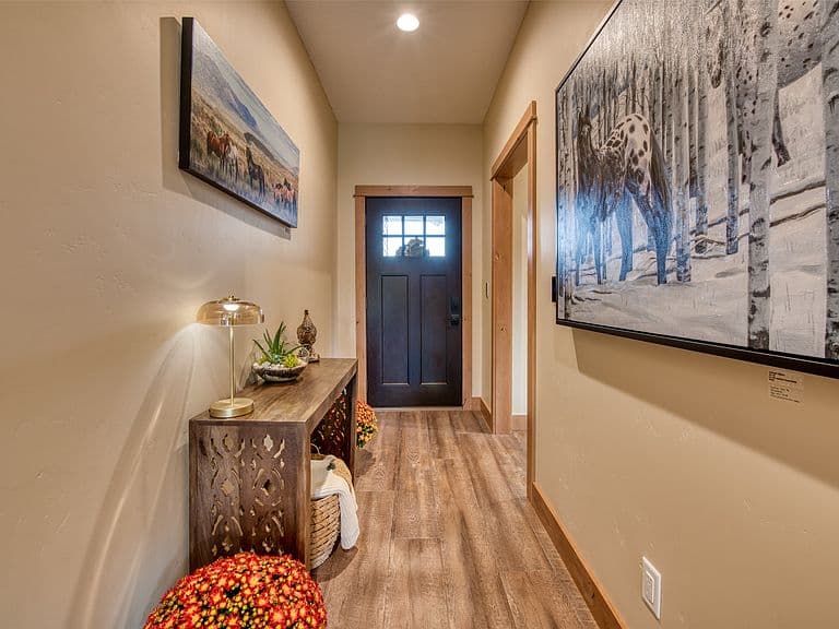 101 Sunrise Dr photo 3