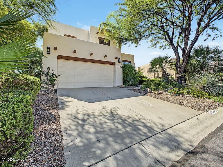 11401 N Palmetto Dunes Ave photo 2