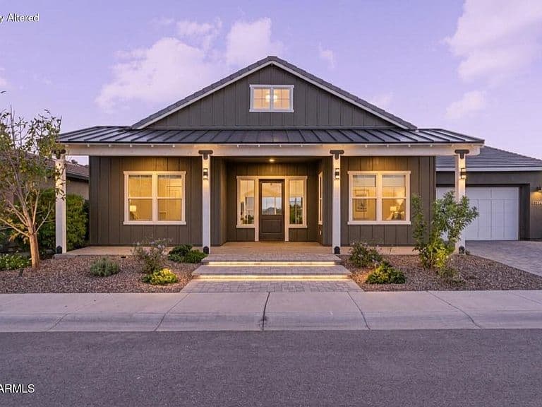 17549 W GUTHRIE Street photo 2