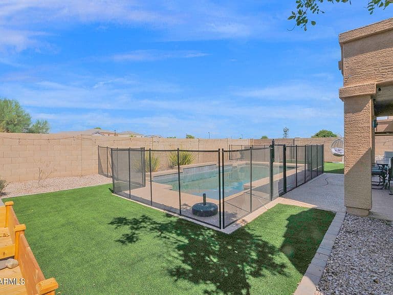 12842 W ASTER Drive photo 2