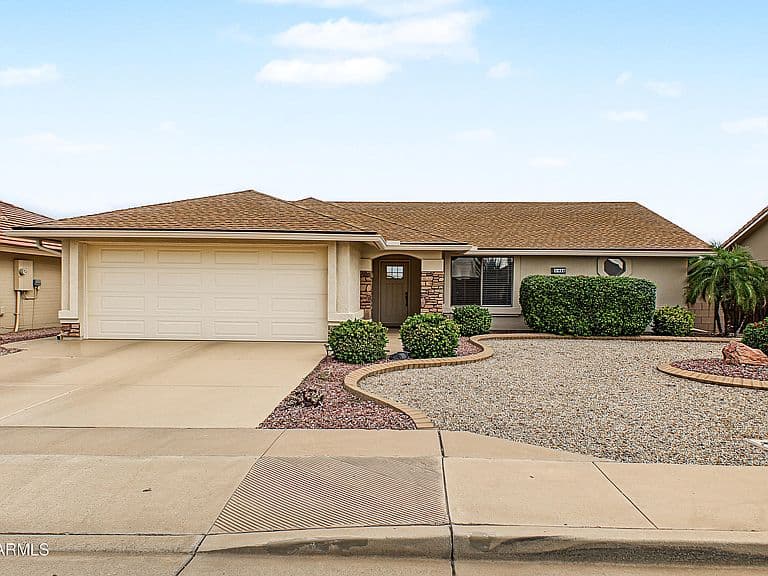 11454 E MENDOZA Avenue photo 4