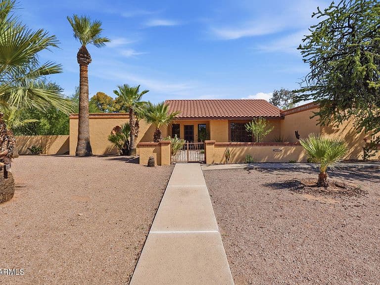 6602 E THUNDERBIRD Road photo 1