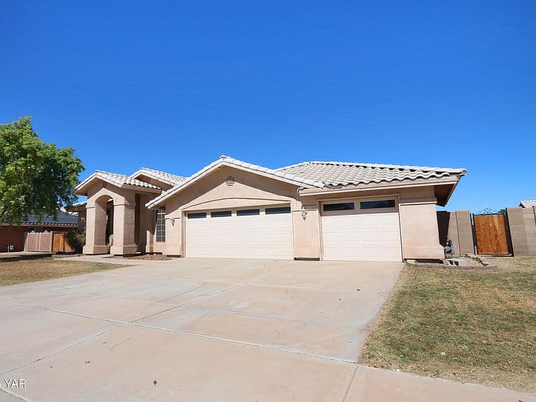 3850 W 25th Ln photo 2