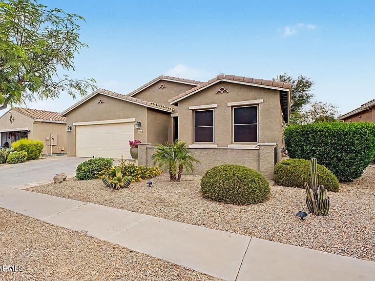 2606 E SAN PAULO Drive photo 3