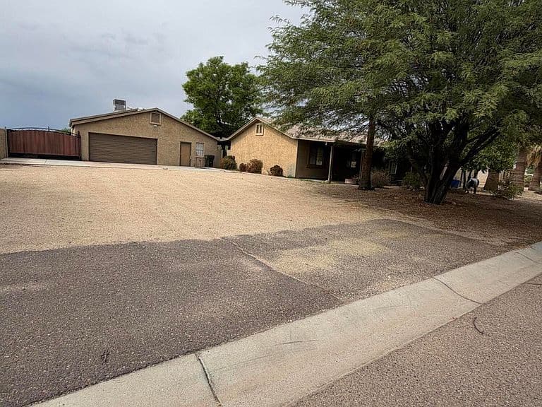 22044 N 88TH Avenue photo 2