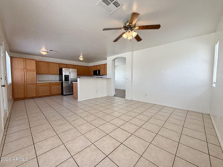 7036 N 77TH Drive photo 4