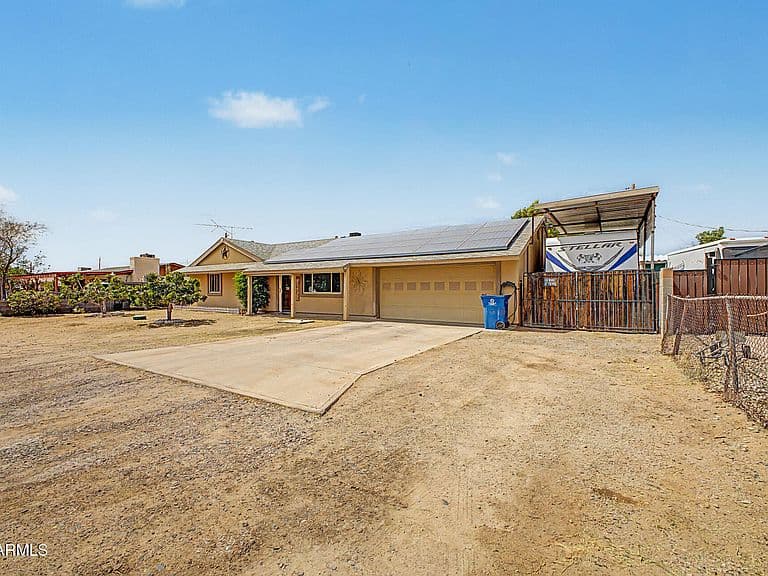 10434 E ALBANY Street photo 5