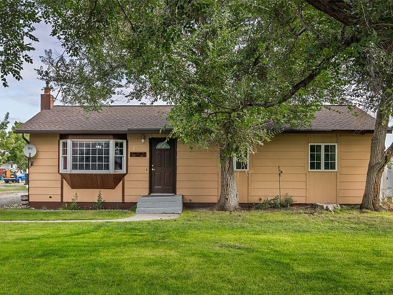 2595 Prickley Pear Ave photo 2