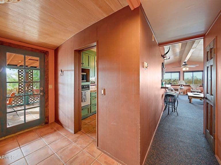 32730 W Jones Rd photo 2