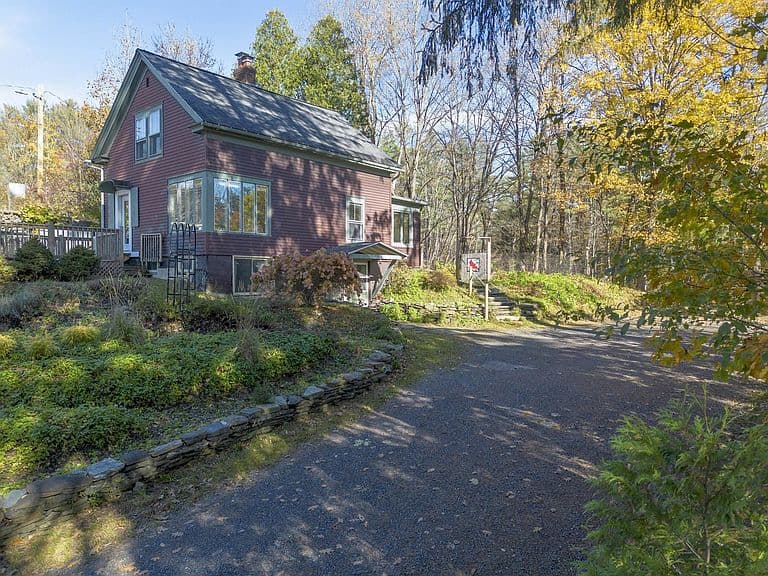 15 Merrill Terrace photo 2