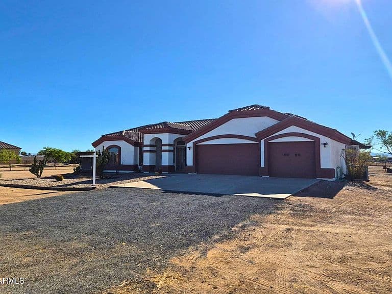 33399 N KAREN Lane photo 1