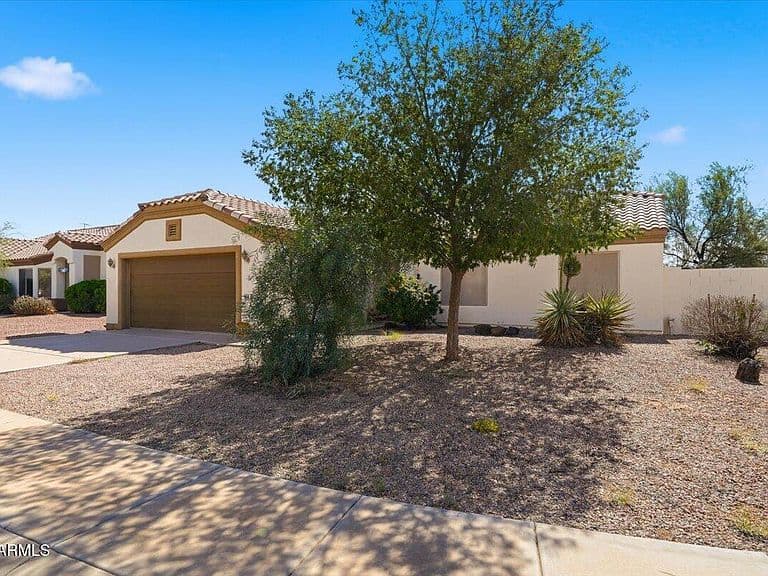 969 W HOPI Drive photo 3