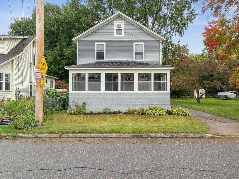 41 Manseau Street photo 2
