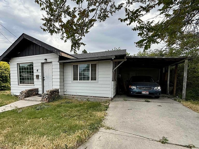 6 N Fairview St photo 1