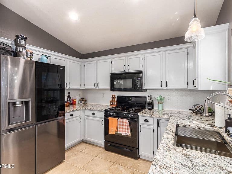 1811 S 39TH Street #51 photo 5