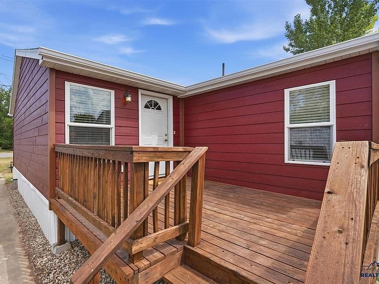 360 Hillsview Rd Lot 4 photo 3
