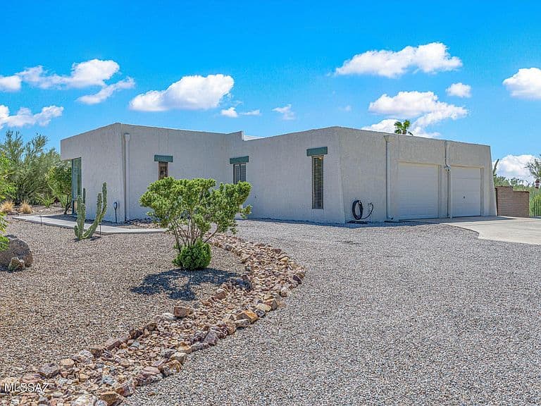 1141 W Sahara Palms Dr photo 4