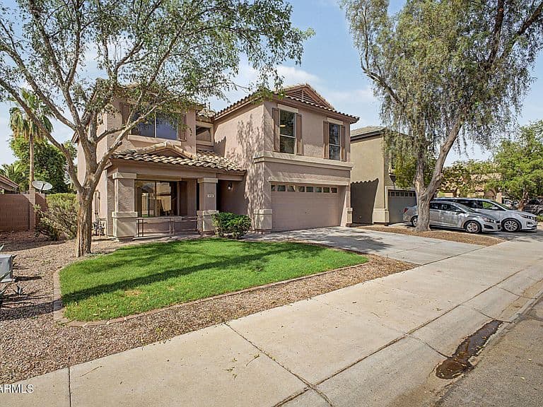770 E LOVEGRASS Drive photo 3