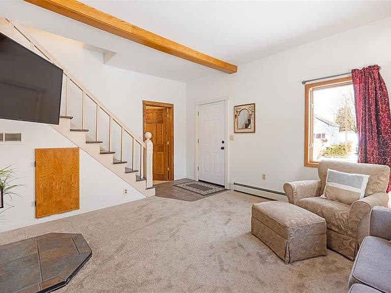 1725 Cooper St photo 3