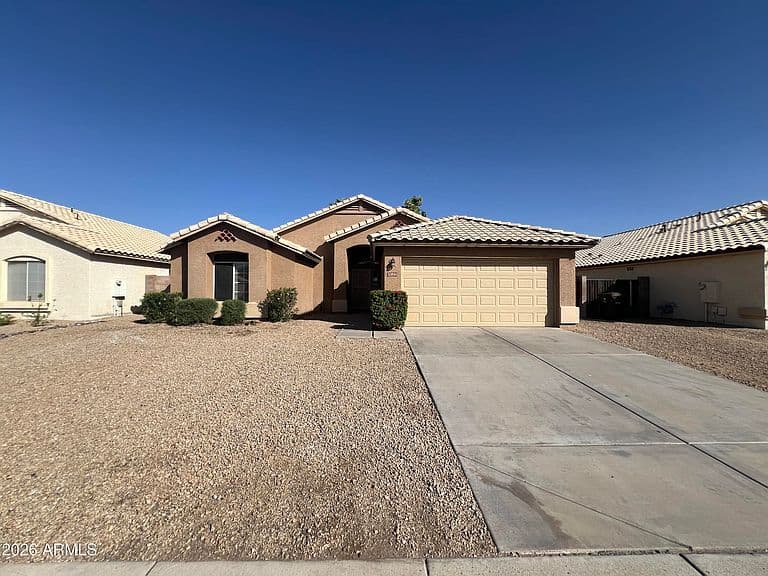 10846 W LOMA Lane photo 1