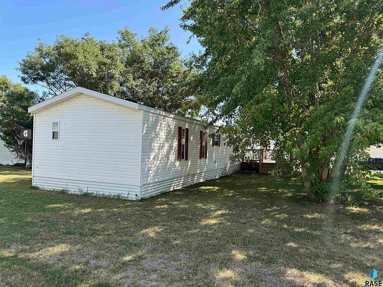 6011 S Canterbury Pl photo 3