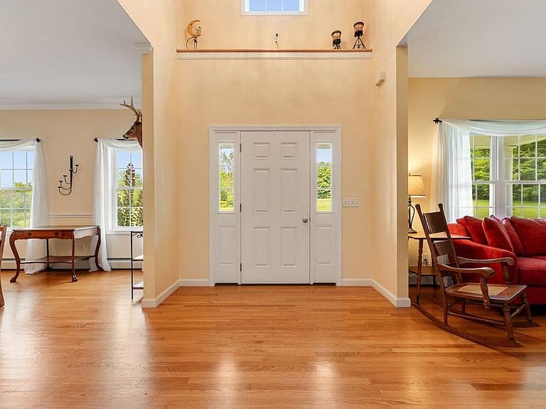 506 Hickory Place photo 3