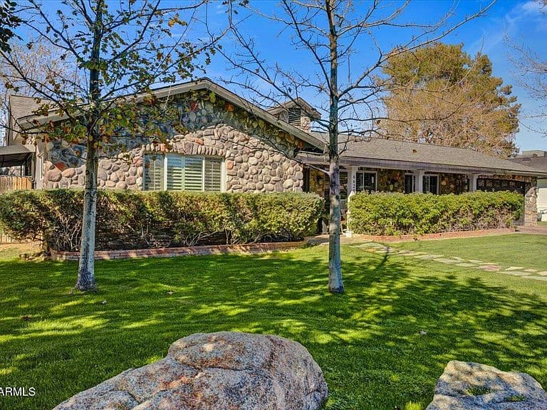 6624 N 2nd Ave photo 1