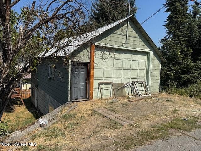 346 S 4th St photo 3