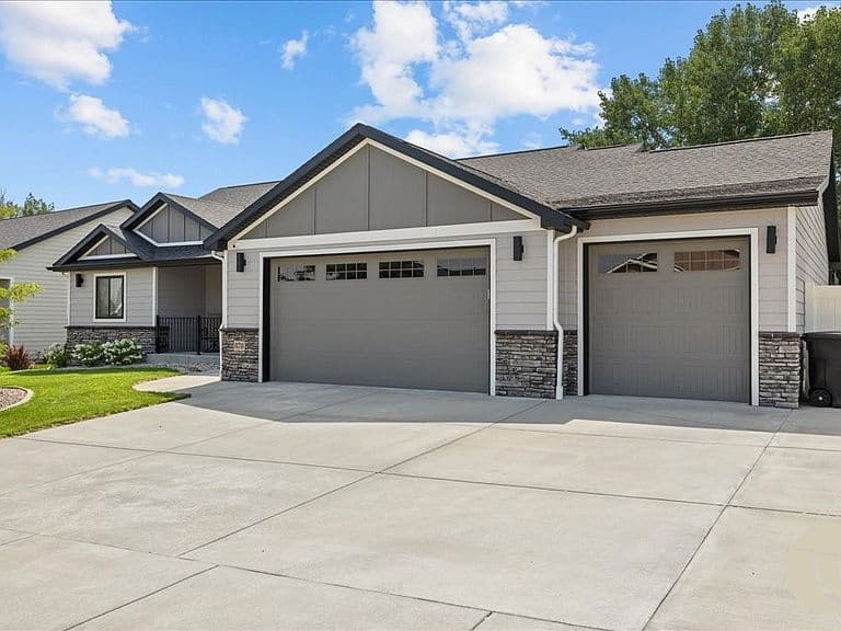 878 Tierra Dr photo 1