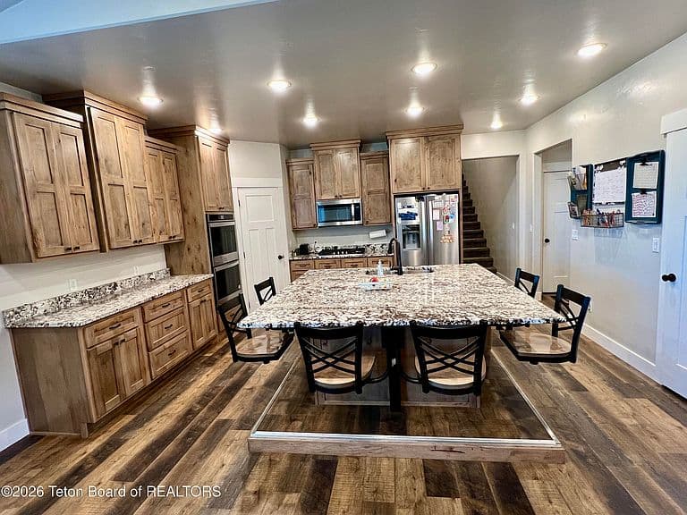 240 County Road 149 photo 5