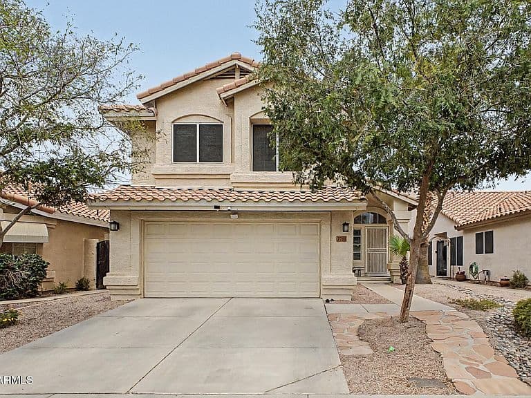 7712 W ORAIBI Drive photo 1
