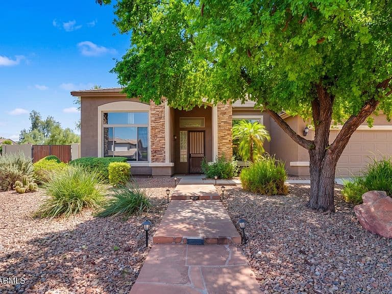 9647 E JAN Avenue photo 1