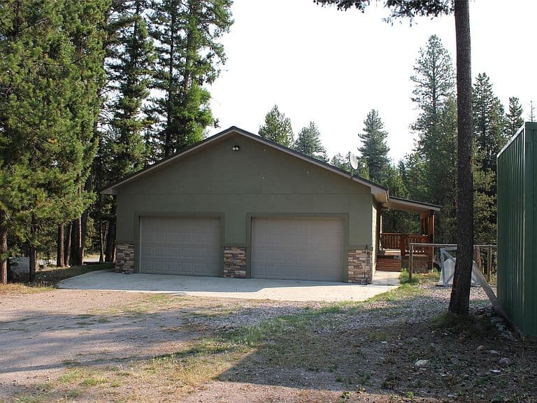 337 Hauser Dr photo 3