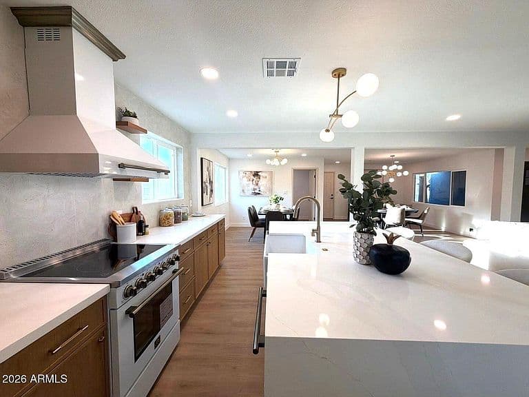 3601 E CHARTER OAK Road photo 3