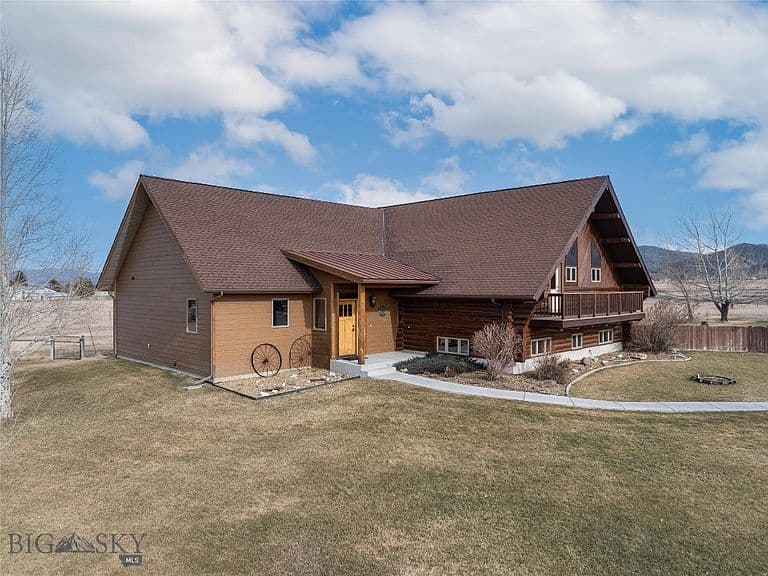 220 Cayuse Trl photo 3