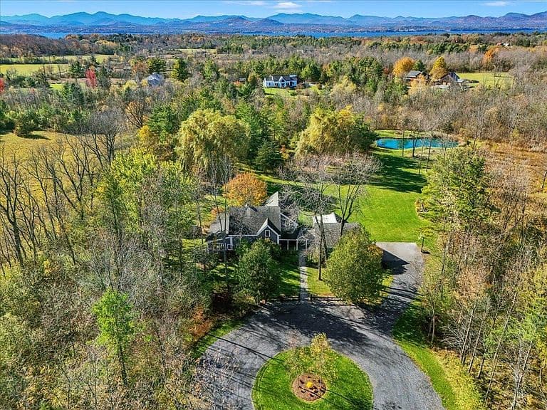 3108 Lake Road photo 1