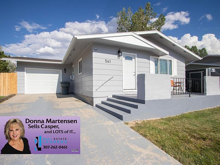 541 S Forest Dr photo 1