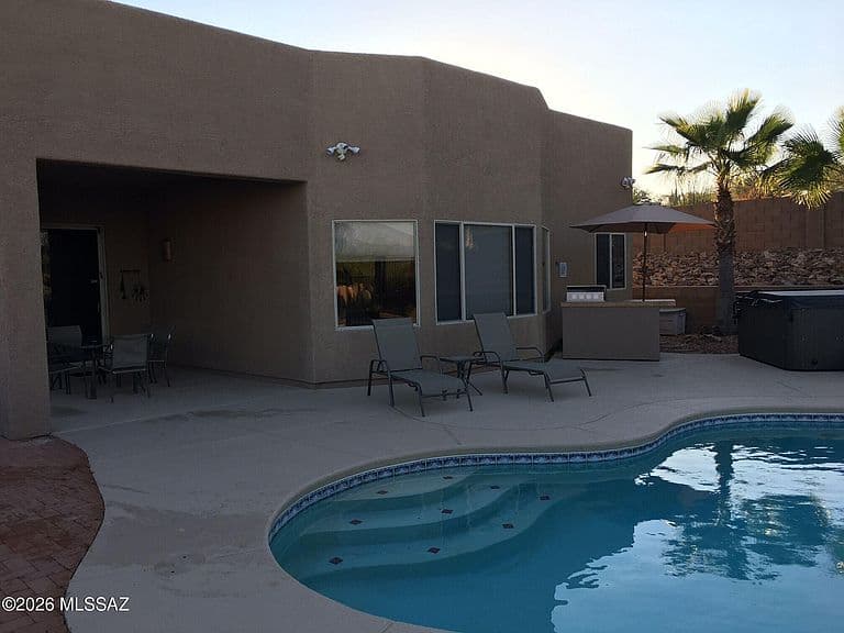 2424 W Tortolita Bluffs Dr photo 5