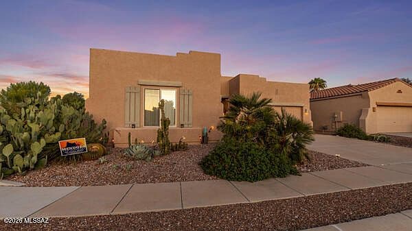 9348 N Indian Summer Dr photo 5