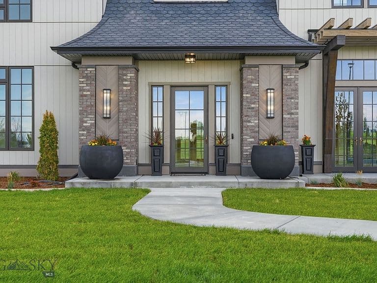2925 Glynn Abbey Way photo 1