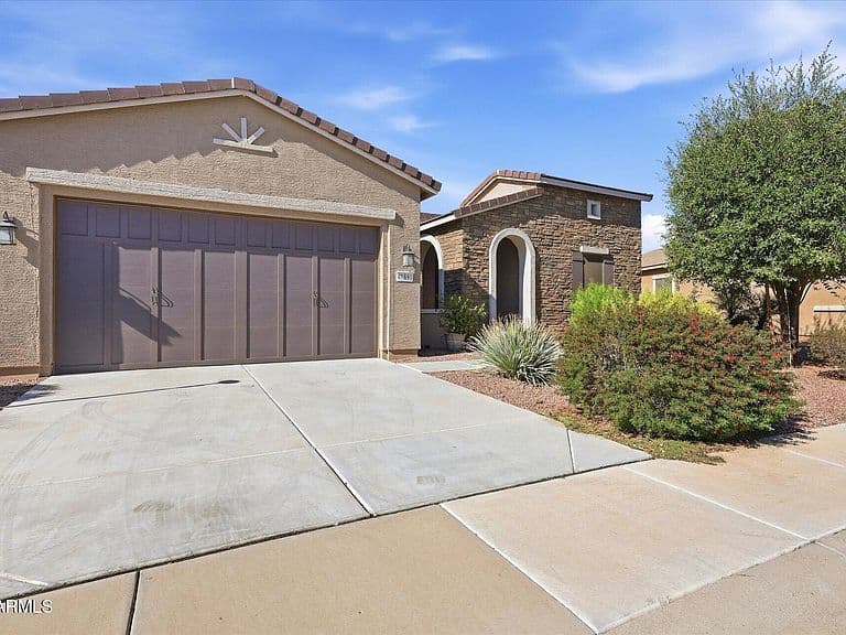 41891 W Canasta Lane photo 2
