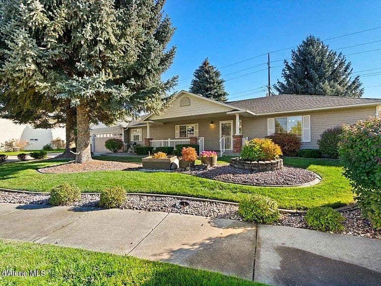 4154 N Ceres St photo 1